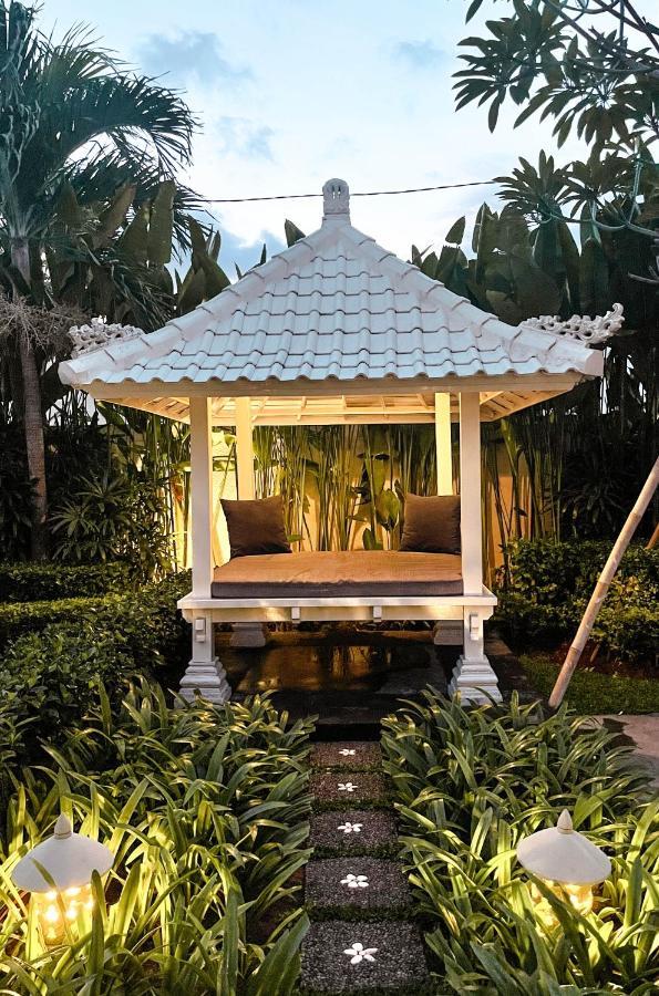 The London Residences Boutique Hotel Canggu Kültér fotó